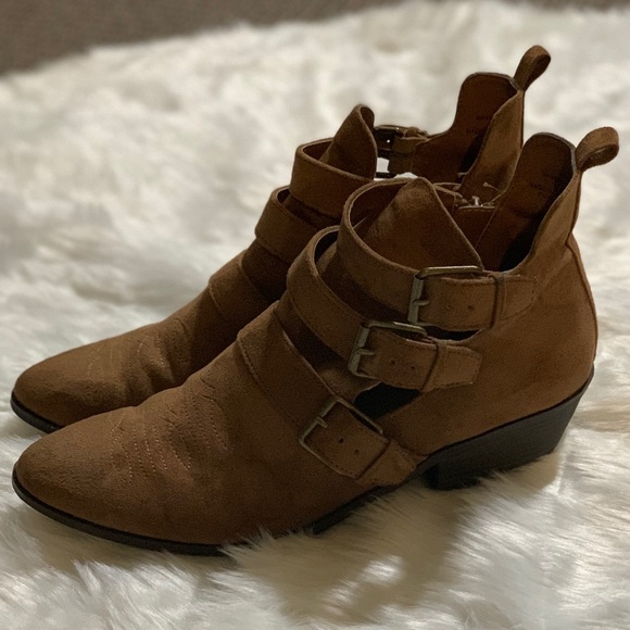 Universal Thread Boho Booties - Picture 4 of 7